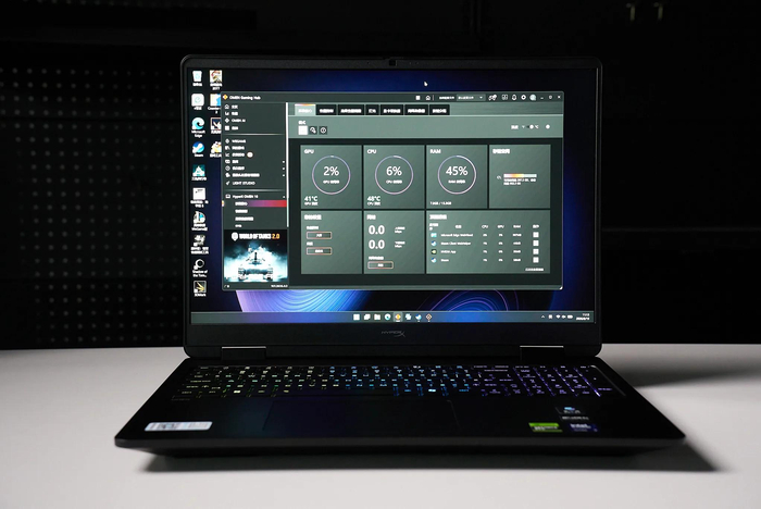 HyperX暗影精灵PRO 16图赏：满满的电竞风