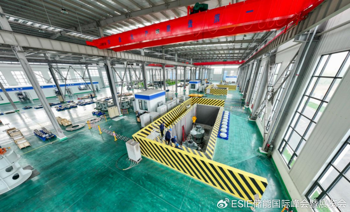 博鼎储能：落地全球首个百兆瓦级全飞轮独立储能调频电站